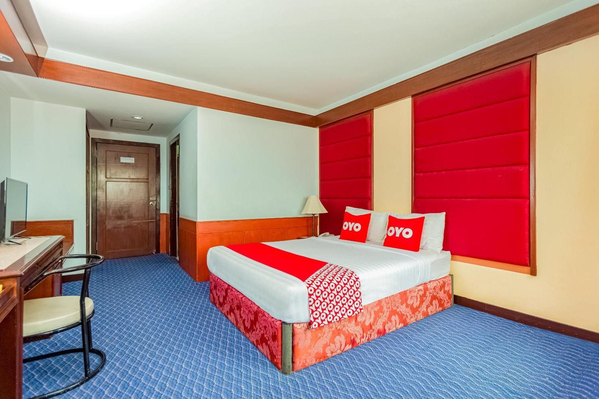Oyo 441 Grand Thara Hotel Surat Thani Dış mekan fotoğraf