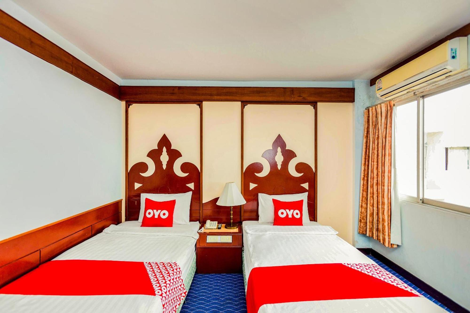 Oyo 441 Grand Thara Hotel Surat Thani Dış mekan fotoğraf