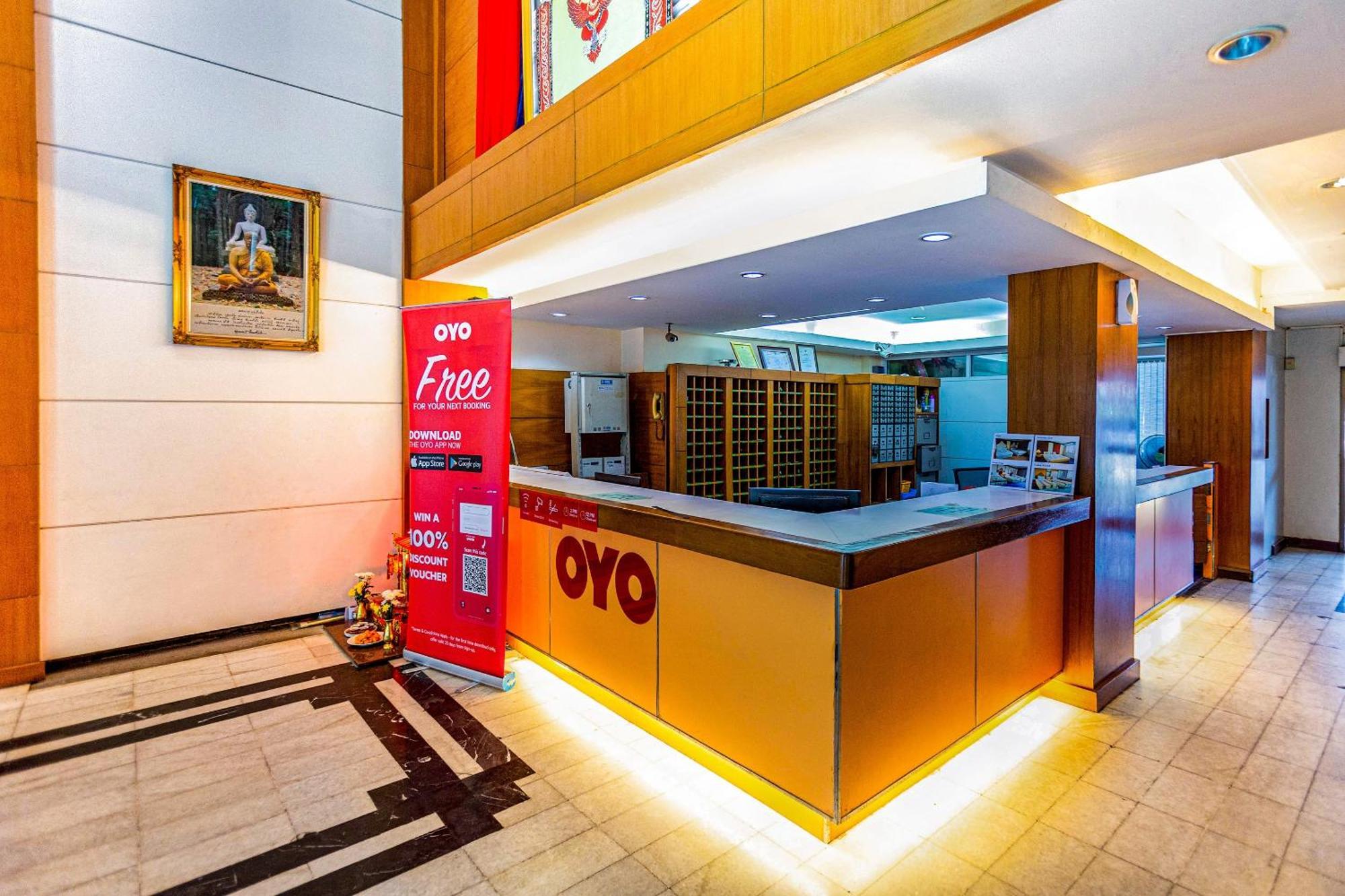 Oyo 441 Grand Thara Hotel Surat Thani Dış mekan fotoğraf