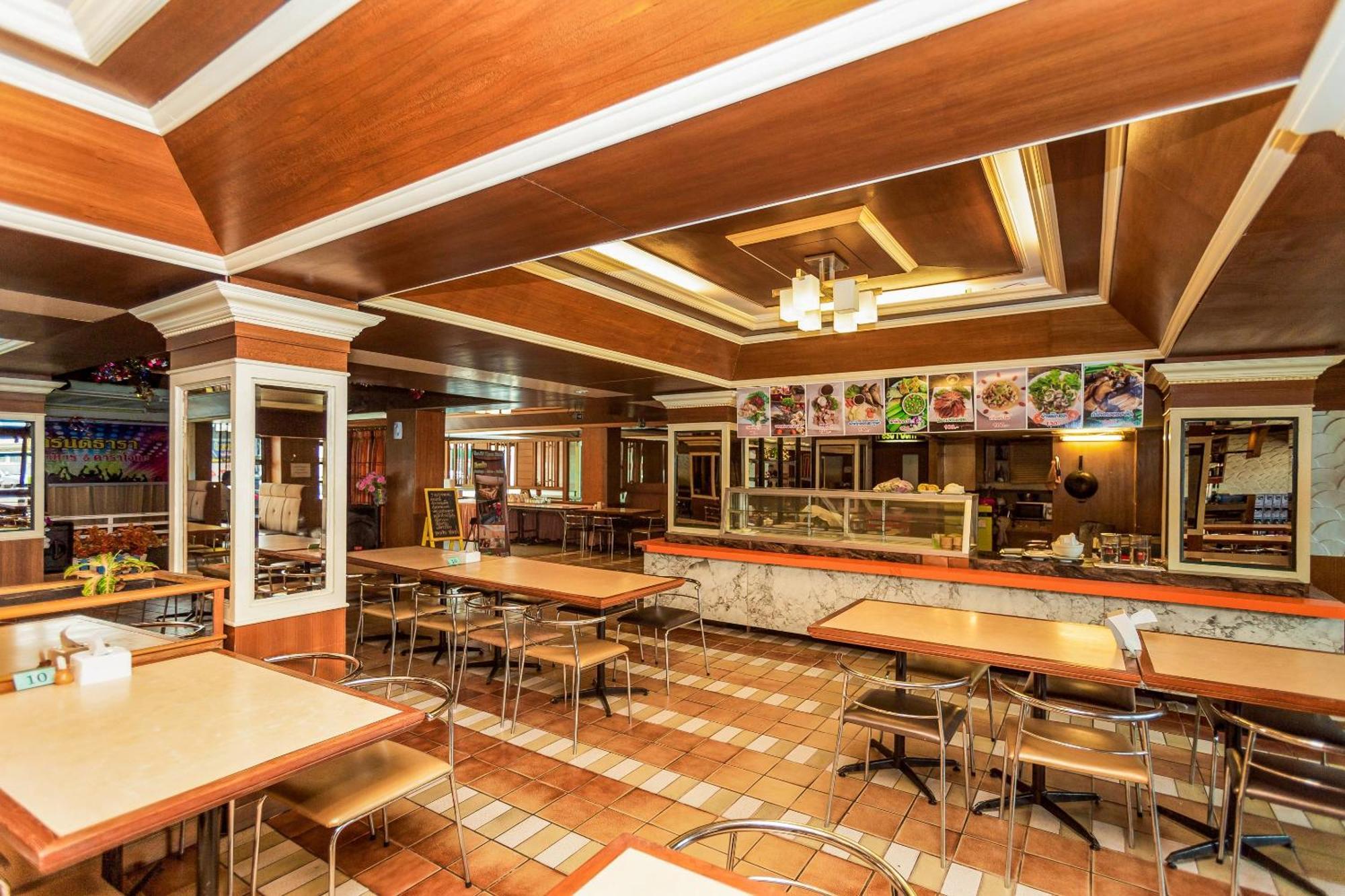 Oyo 441 Grand Thara Hotel Surat Thani Dış mekan fotoğraf