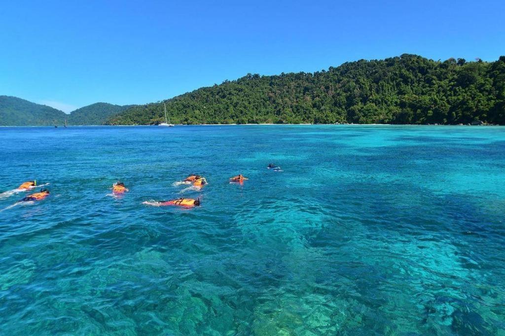Oyo 441 Grand Thara Hotel Surat Thani Dış mekan fotoğraf