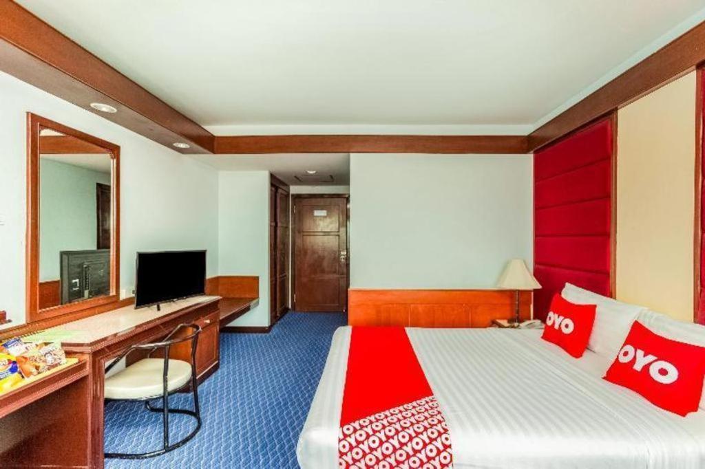 Oyo 441 Grand Thara Hotel Surat Thani Dış mekan fotoğraf