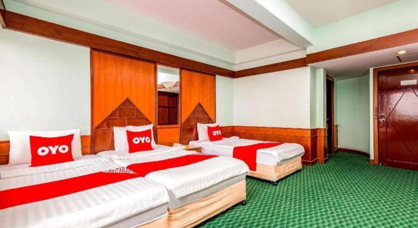 Oyo 441 Grand Thara Hotel Surat Thani Dış mekan fotoğraf