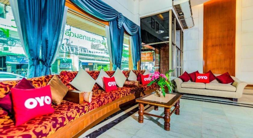 Oyo 441 Grand Thara Hotel Surat Thani Dış mekan fotoğraf